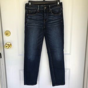 NWOT American Eagle Outfitters Dark Wash Skinny Jeans
